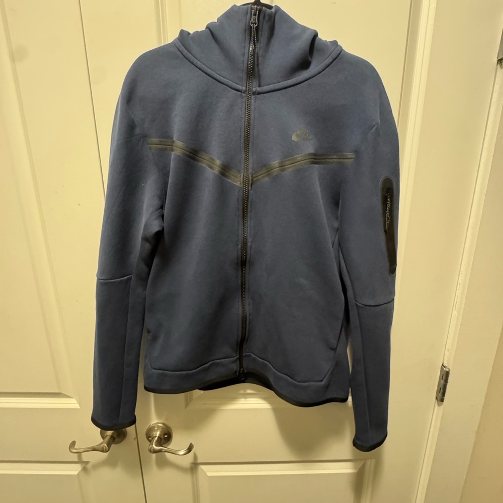 Nike Men's Fleece Tech Jacket in Navy